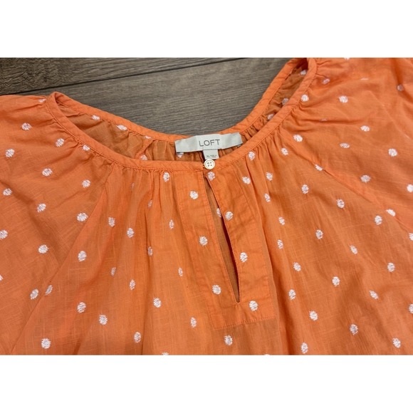 Ann Taylor LOFT blouse XL Tangerine & White Polka Dot Puff Sleeve Lightweight - Picture 2 of 7